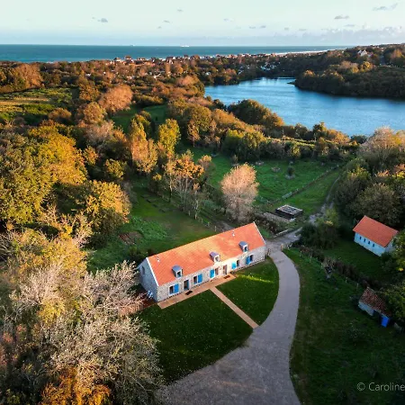Le Petit Phare Du Littoral